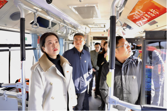 坚持党建引领 奋力争先创优丨市领导调研交通产业Ebpay党建、人才工作